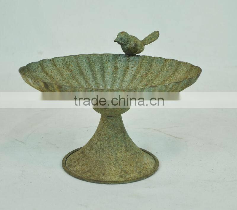 Vintage style rustic metal garden decor tray