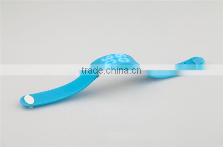 LED pedometer silicone sport smart watch with healthy record