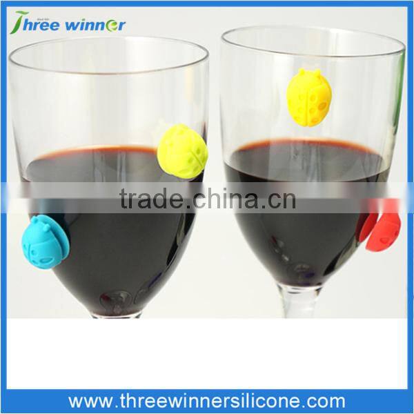 cute wine accessory food grade custom silicone wine accessory