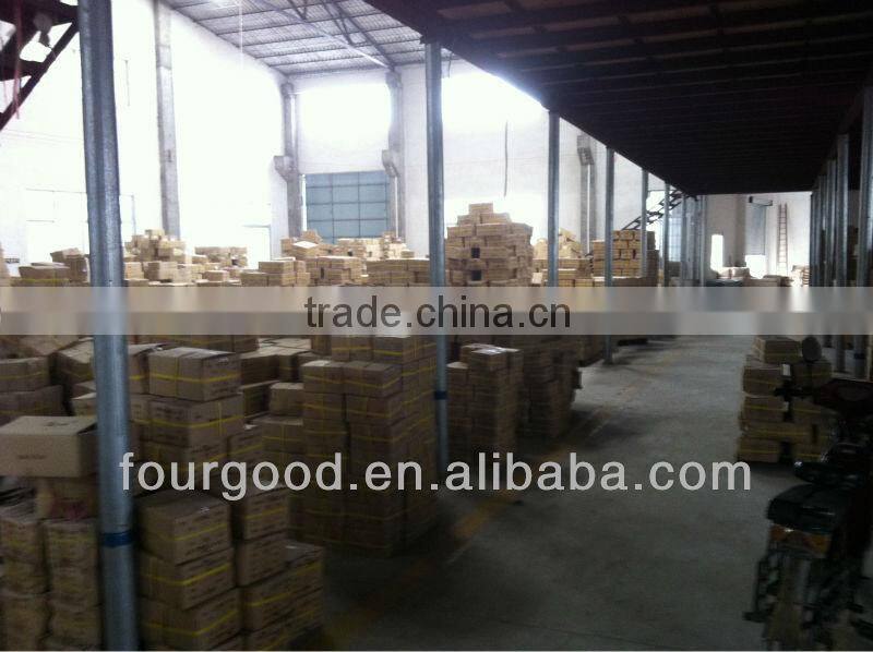 China Foshan Factory ! 6 balls Chrome Slatwall Clothing hook