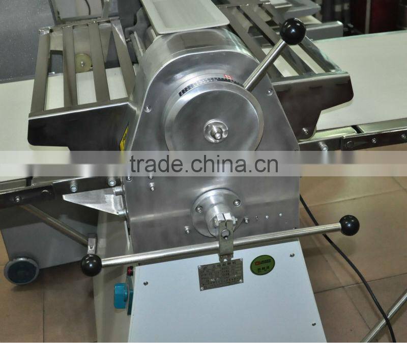 Semi-automatic dough roller for crisp CG-500