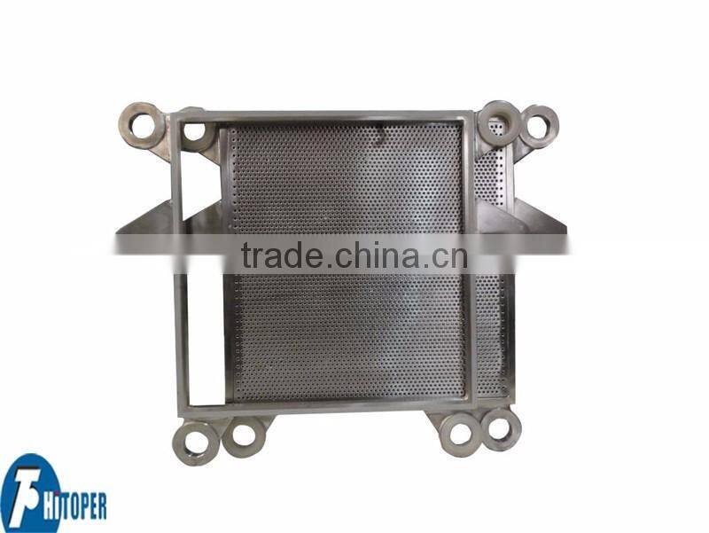 Fine membrane filter press for filtering used oil