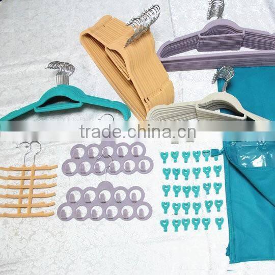 Hangers & accessories set stocklot