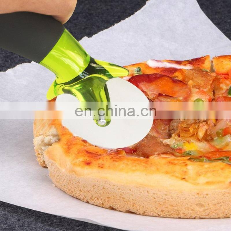 Kitchen Accessories Food Grade Plastic Lemon Squeezer Grater Peeler Opener Kitchen Gadgets Fruit Tools
