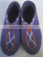Felt winter shoes