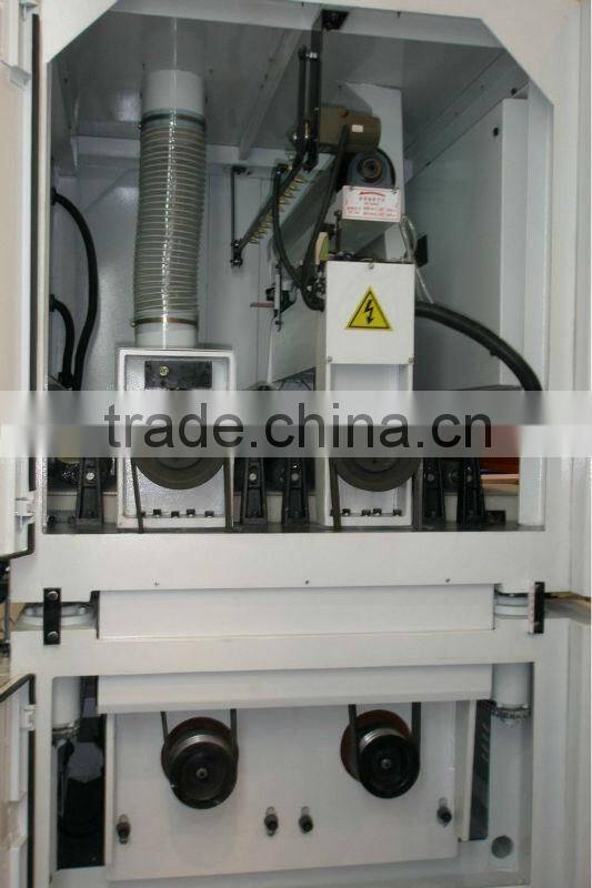 Floating painting sanding machine