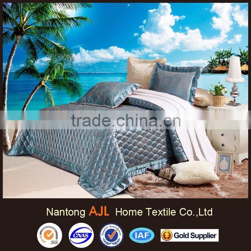 2015 jacquard coverlet set
