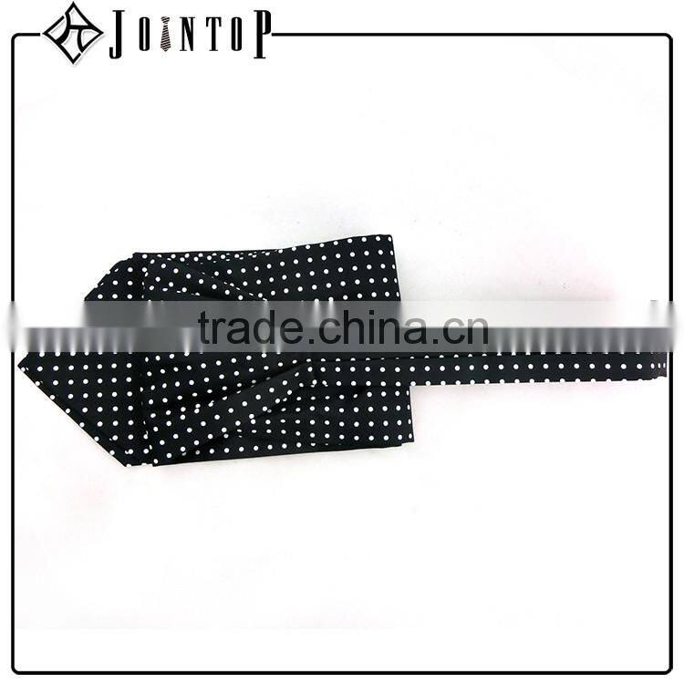 definition image history origin type of cravat