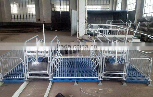 New design farrowing crates