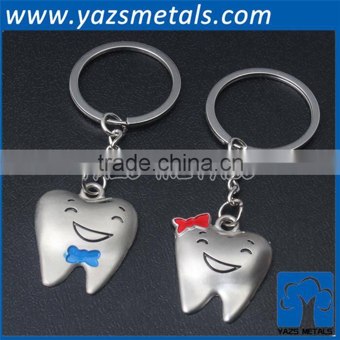 cute Custom metal couple keychain for lovers