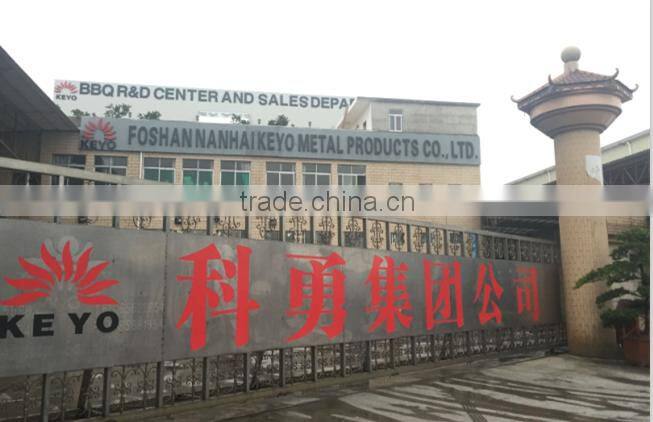 Charcoal grill with side table