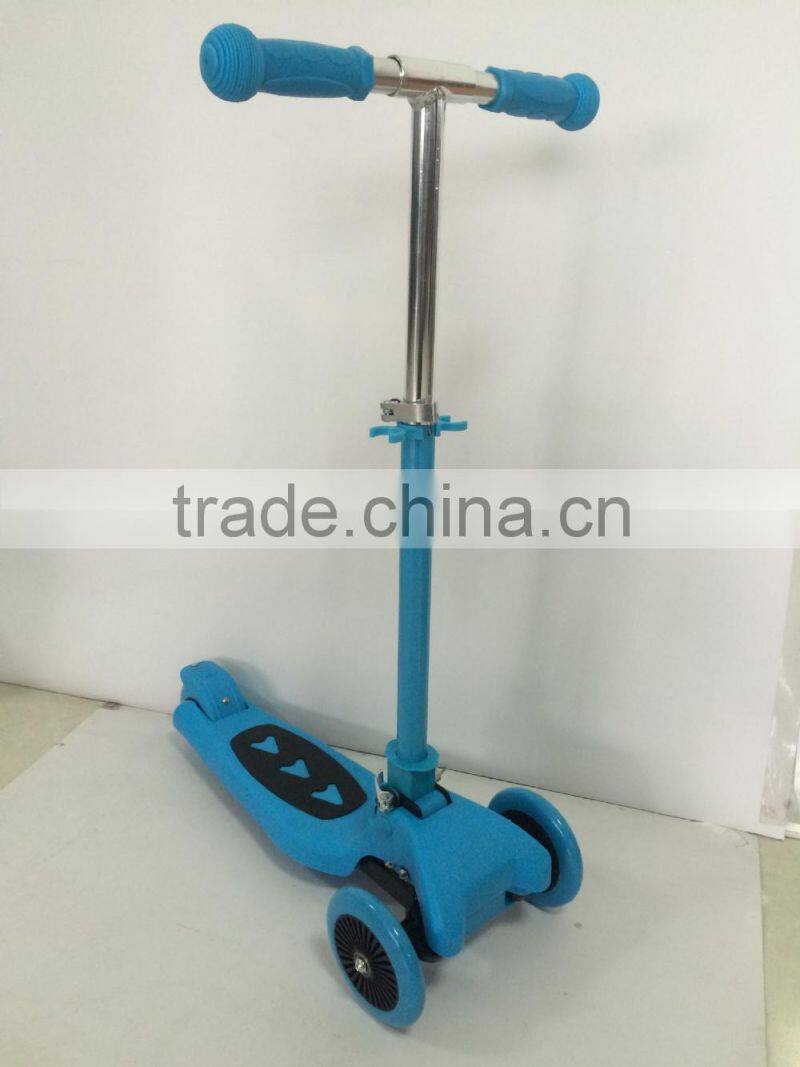 2015 New Design Kick Scooter