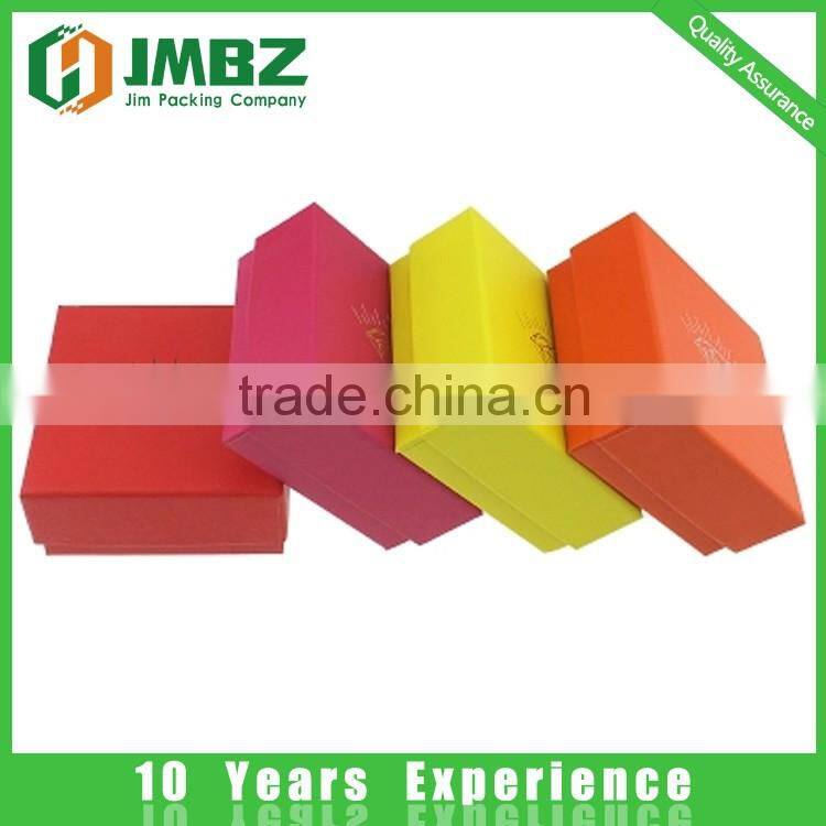 Recycled Materials Feature and Paper Material cardboard jewelry packaging box