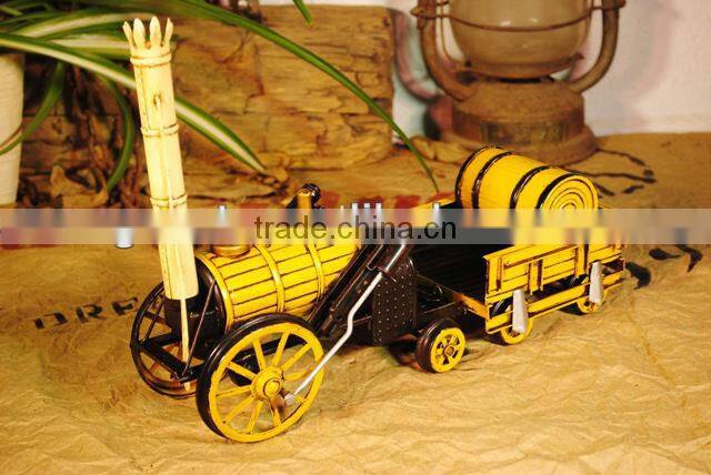 Antique train head metal model crafts with paint