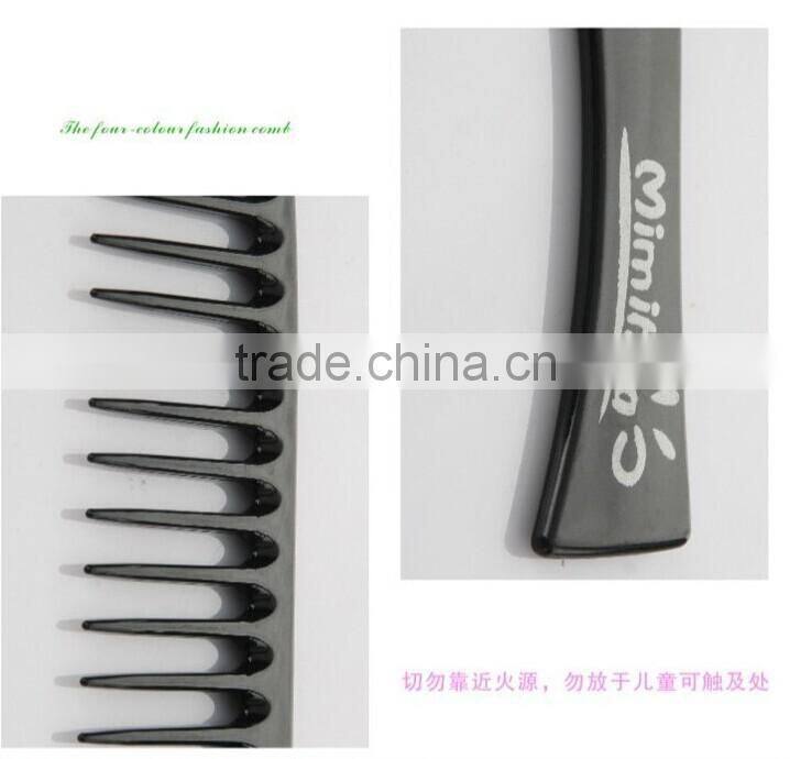 Wholesale Plastic Fashion Factory Direct Sell Wide Tooth Hair Comb 22*4.5cm