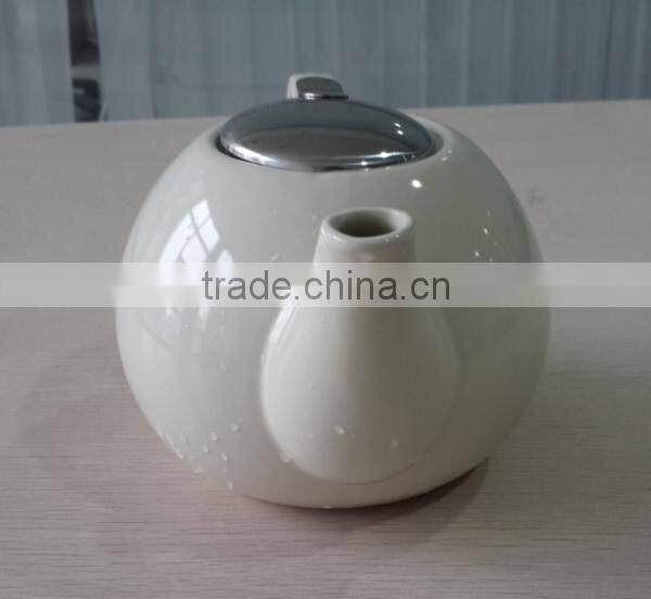 BTHJC-6 Factory bulk ceramic beige teapot with S/S lid and strainer