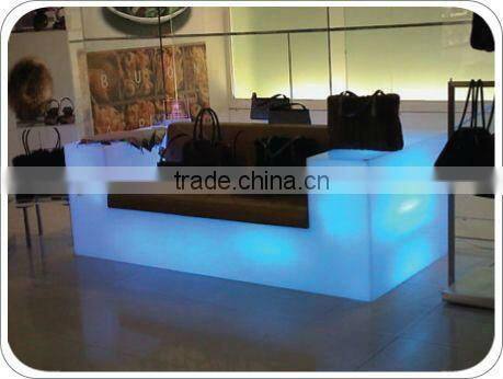 Hot Sale Modern Plastic LED Sofa YM-LS8076