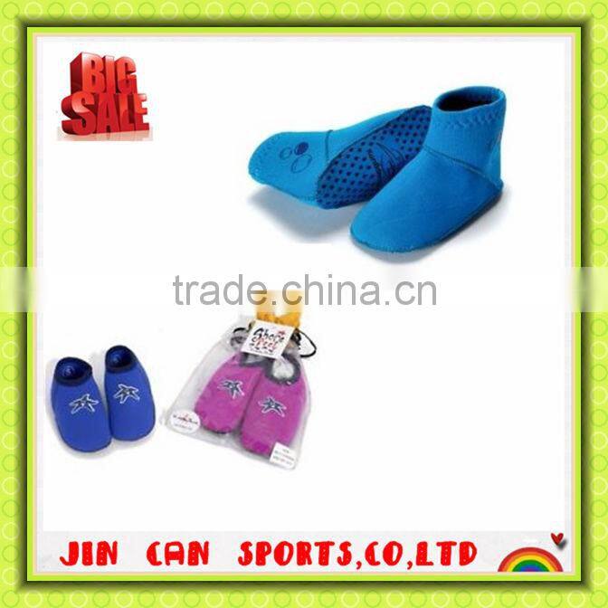 2014 latest fashion summer kids waterproof socks made in china