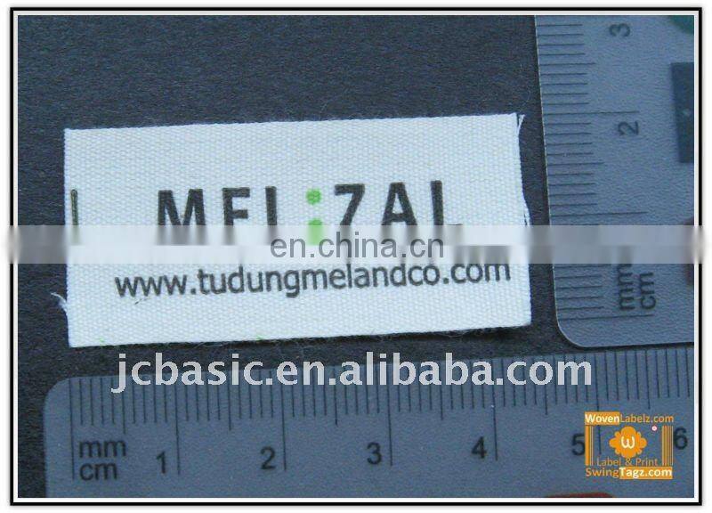 3D convex raised heat press transfer designs logo embossed silicone labels for cotton t shirt