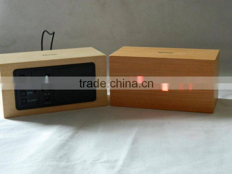 WV0921T Voice Control Touch Switch Clock For Automatic Weather Station