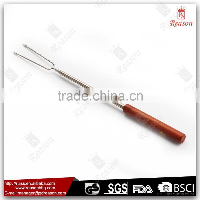 Unique personalized telescopic roasting bbq fork with soft handle