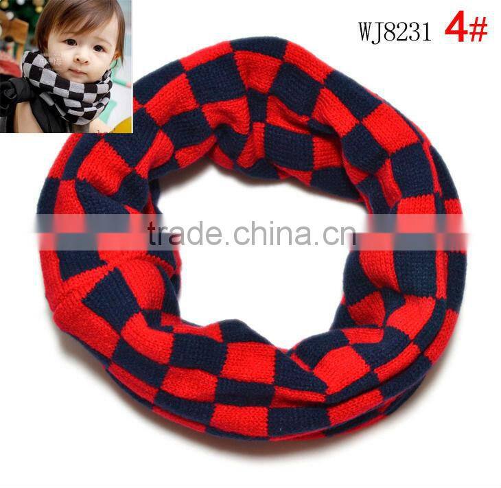 Checked Circle Wool Knitted Baby Scarf