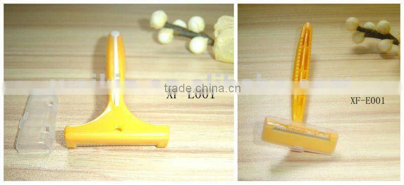 Portable plastic hotel travel disposable razor