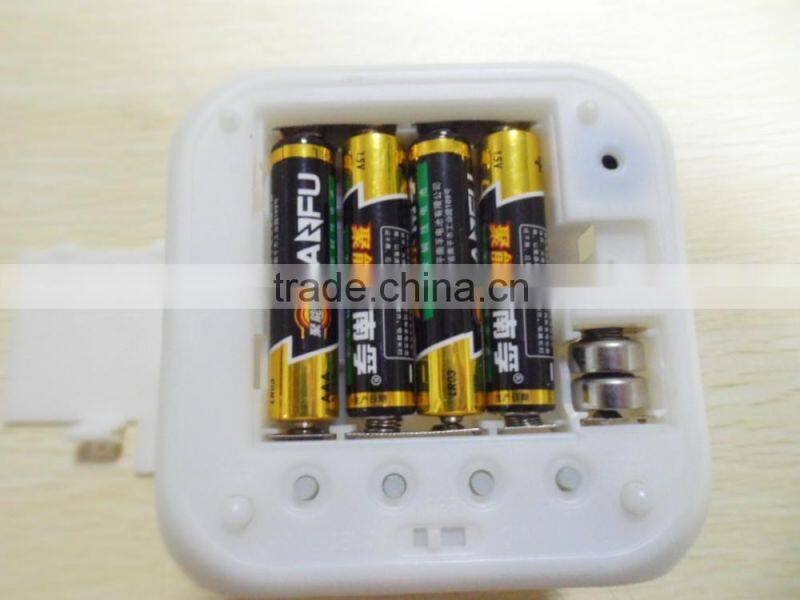 LED Color changing cube clock- digital alarm clock with Celander