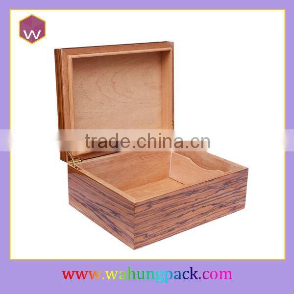 Unfinished wooden cigar cases/humidors for sale