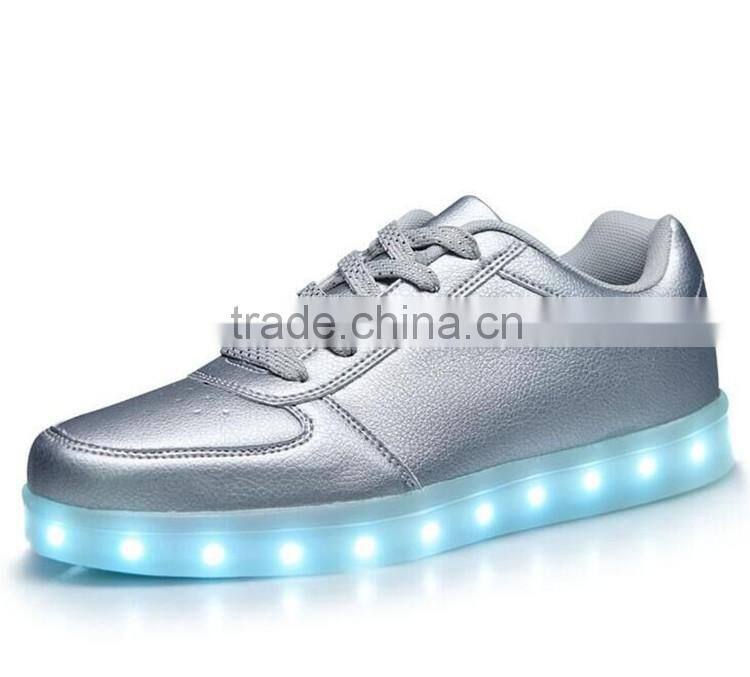 2016 New Style Colorful Running Sport Shoes Women and Men Led Light Up Dance Shoes