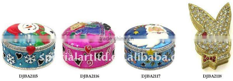 metal crystal apple design jewelry box with magnet closure,good quality and various designs,passed SGS factory audit
