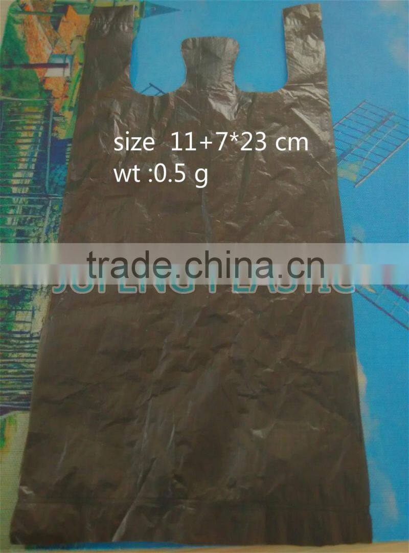 Plastic T-shirt Shopping Bags on Roll garbage bags on roll