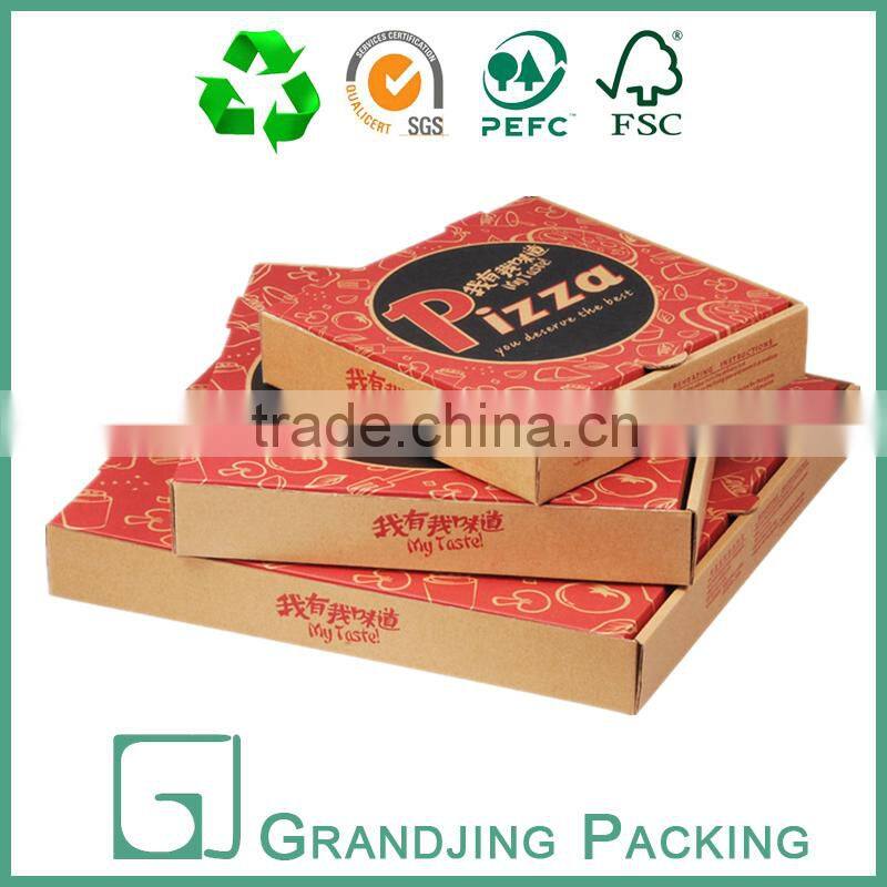 Diferent sizes recycled fast food pizza box
