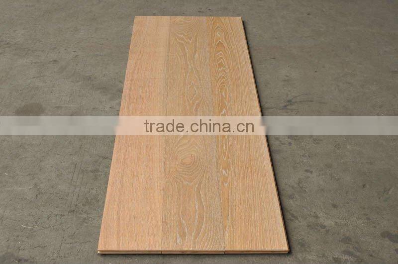 Handscraped NON SLIP Tasmanian Oak Engineered Floor