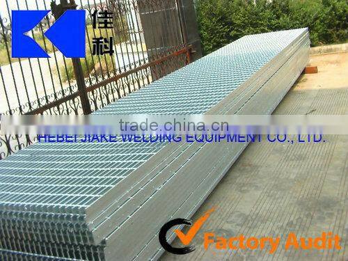grating lattice making machine