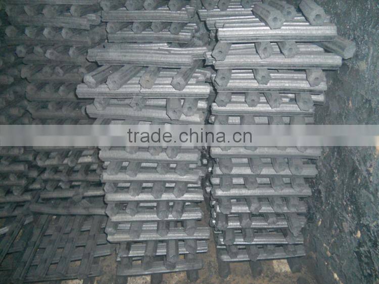 Smokeless natural wood barbecue charcoal briquettes for sale