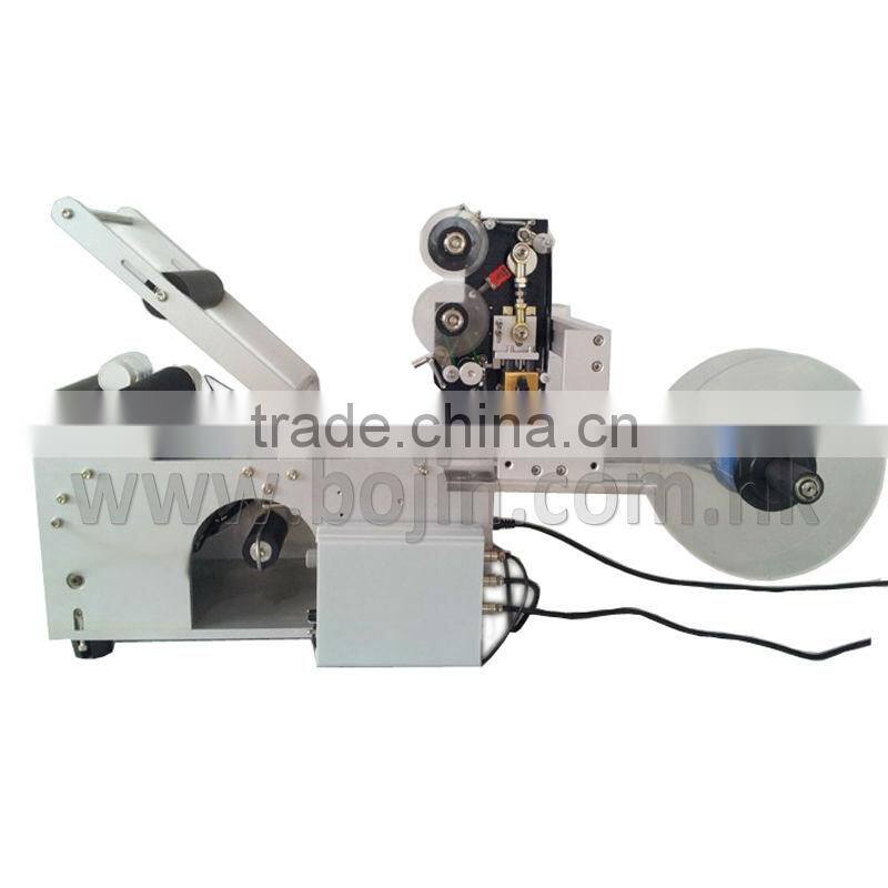 Pencil labeling machine