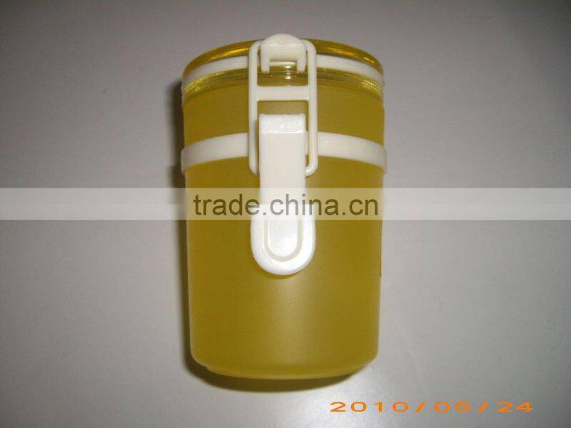 plastic airtight canister