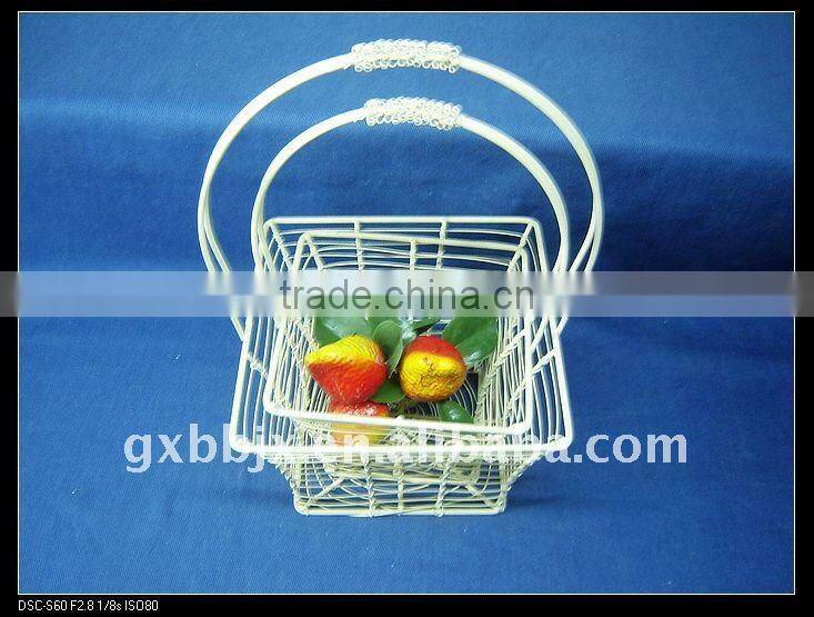 Square creamywhite wire storage fruit&fry basket