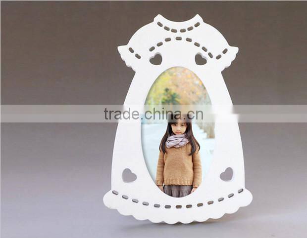 creative cloth shape wooden photo picture frame