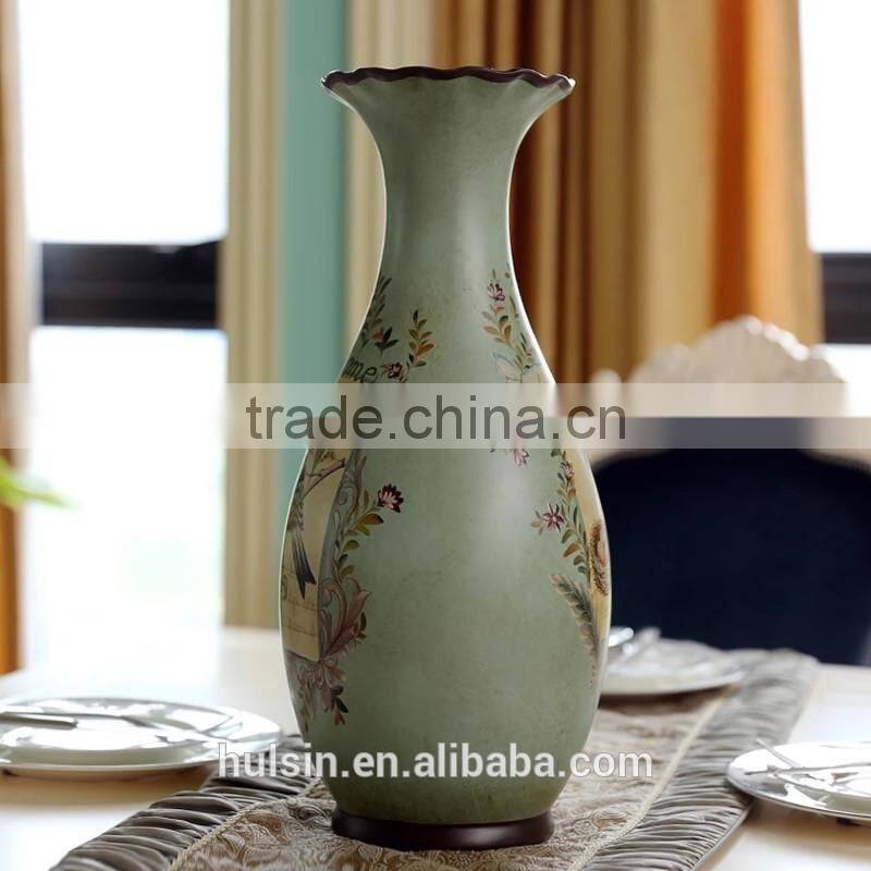 High quality Classical Rural Bird Ceramic Table Vase With Hand Paint