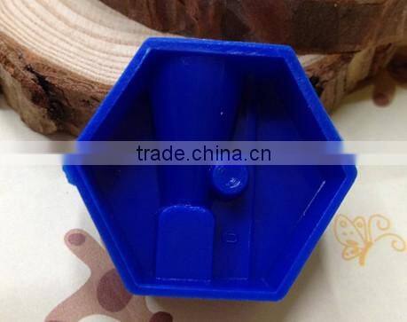 one hole very cheap plastic pencil sharpener