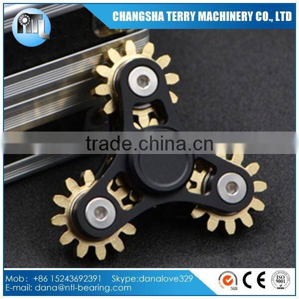 2017 Tri Spinner Hand Spinners Gear Fidget Spinner Toy for Stress and Anxiety Relief