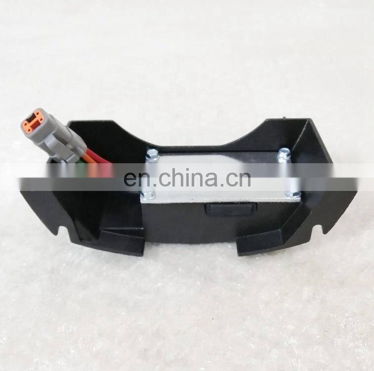 Hot Sale Engine Part 8RL3145 24V Alternator Regulator