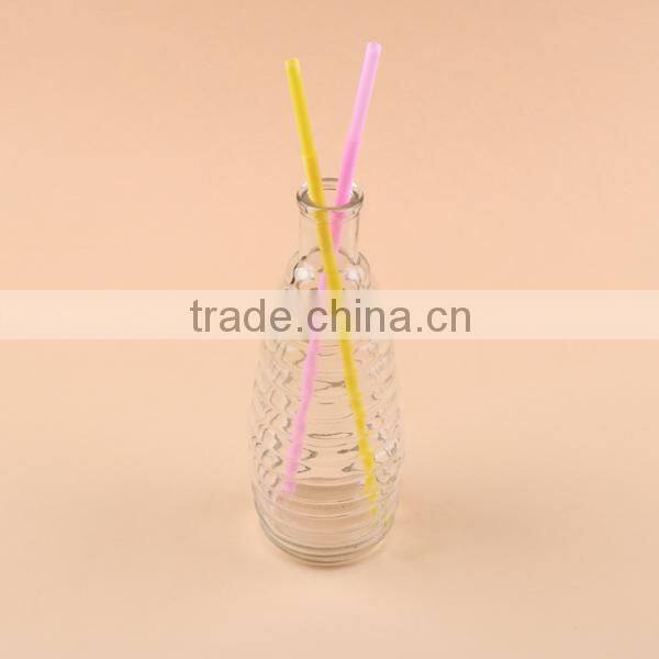 clear glass screw thread flower vase