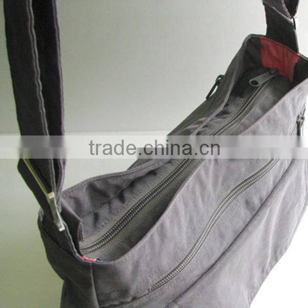 2015 New Gray Water Resistant Nylon Messenger Bag Crinkle Nylon Shoulder Bag