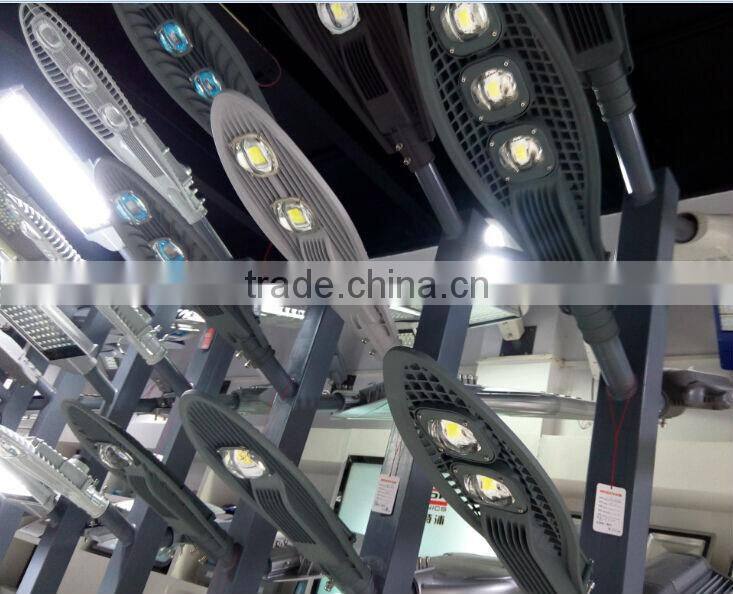 HOT Popular racket style 150w high power led street light
