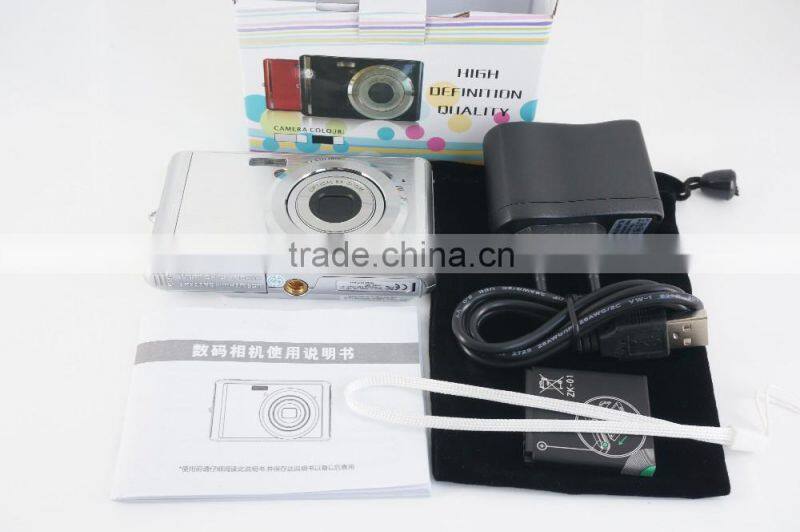DC-V700 Hot Selling Good Quality 4k Digital Camera 1920x1080P Full HD Video 2.4" Screen