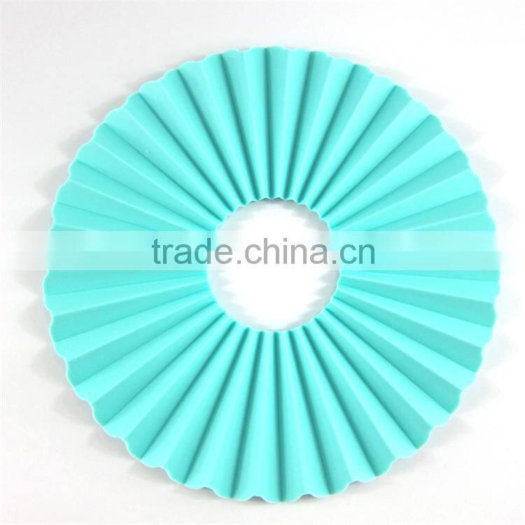HOT SALE silicone folding mat popular silicon table mat