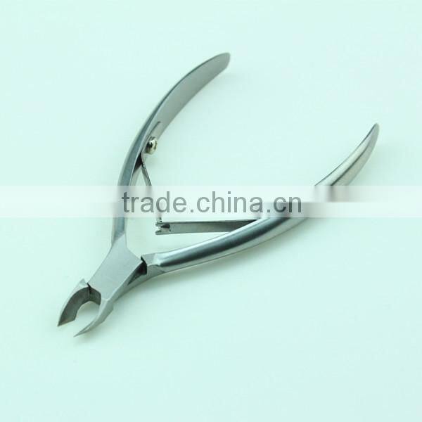 Beauty Care Type Best Cuticle Nipper With New Designed Handle